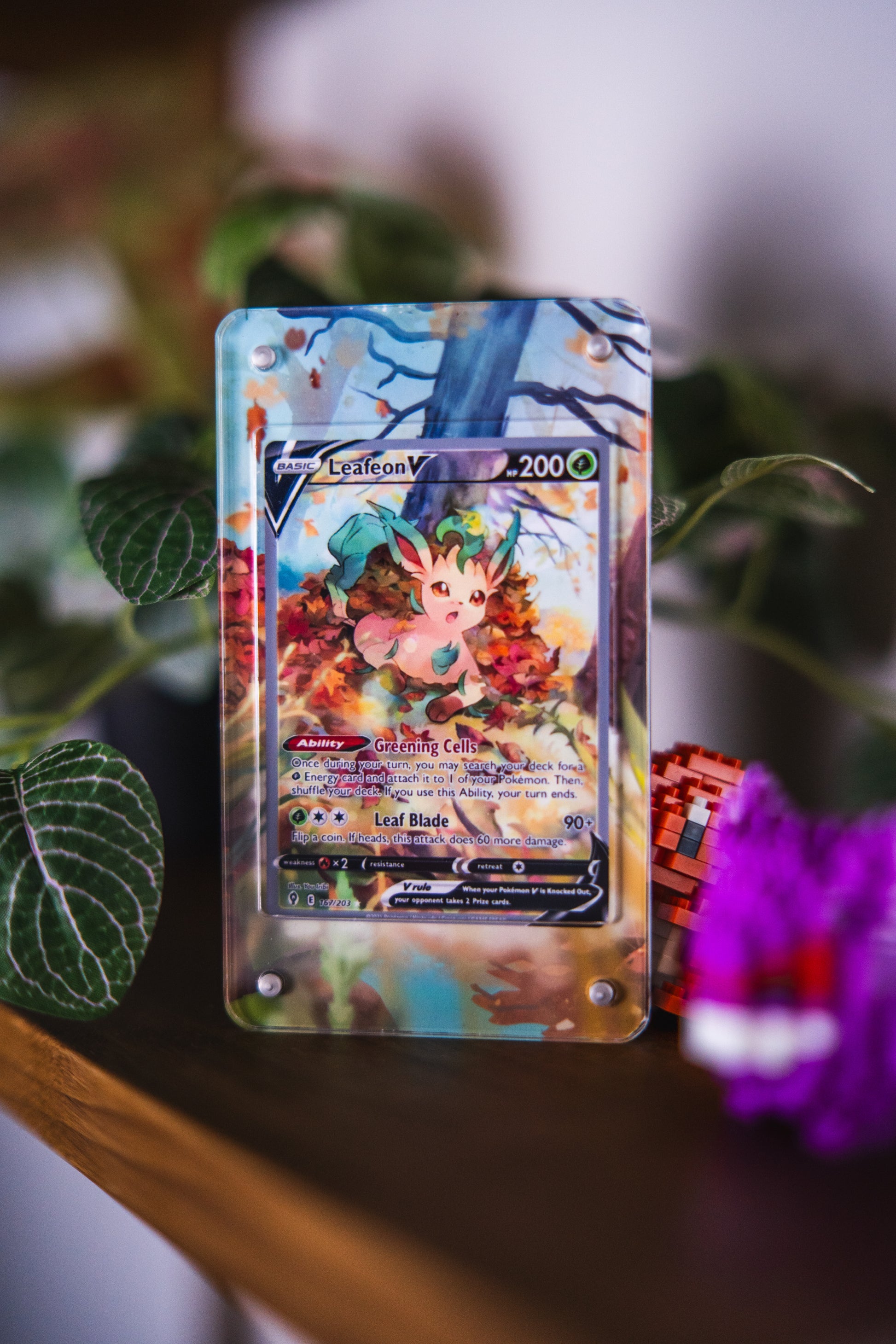 Leafeon V Alternate Art | Card Display Case Extended Art for Pokemon Card