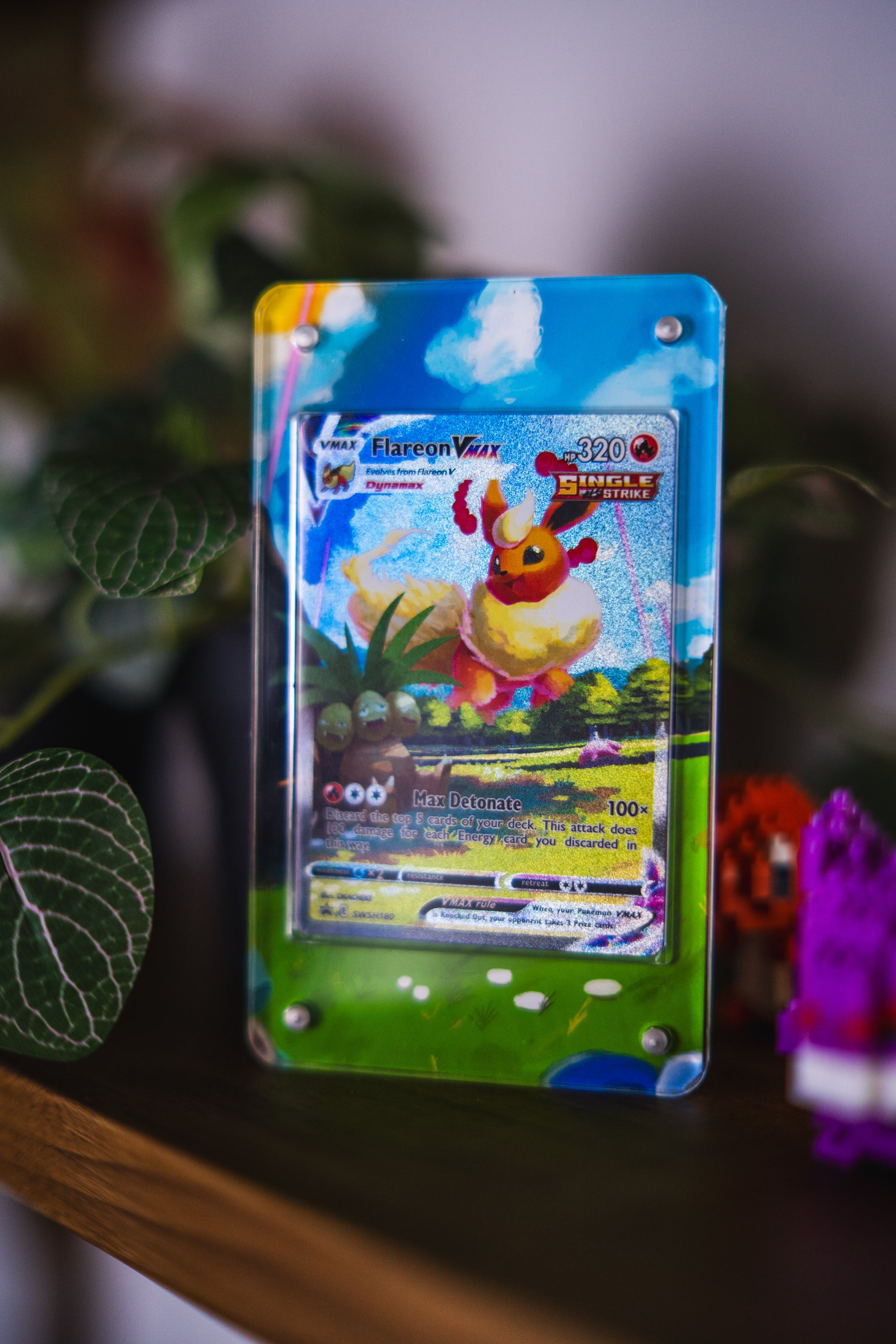 Flareon VMAX Alternate Art | Card Display Case Extended Art for Pokemon Card