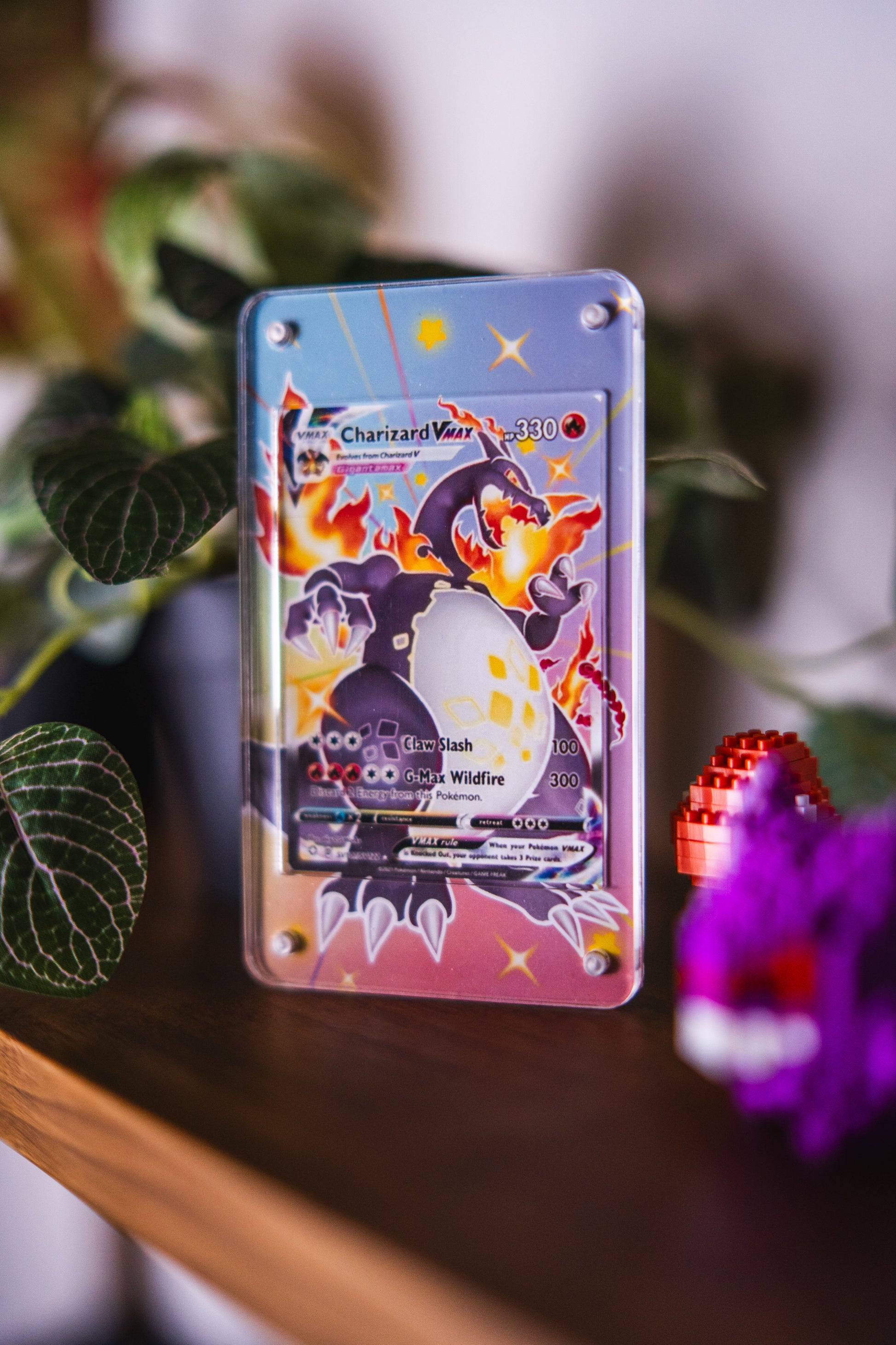 Shiny Charizard VMAX | Card Display Case Extended Art for Pokemon Card GeeksStop Shiny Charizard VMAX | Card Display Case Extended Art for Pokemon Card GeeksStop